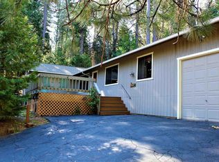 24217 Oxbow Ln N, Sonora, CA 95370
