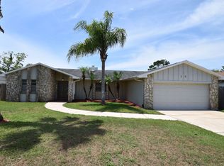 38 Wintergreen Way, Orlando, FL 32825