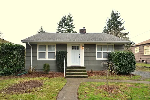 11307 15th Ave NE Photo 1