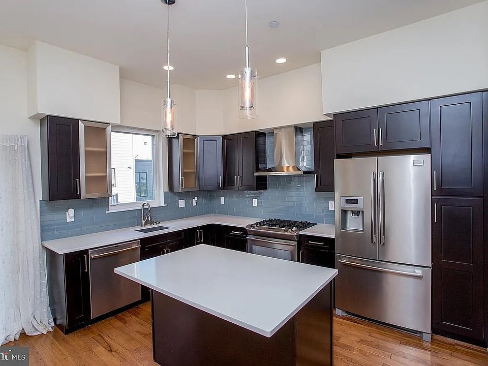 1st image of 1860 Frankford Ave #1860B