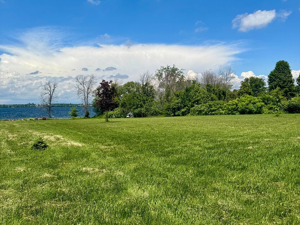 1st image of 33 Prinyers Cove Cres