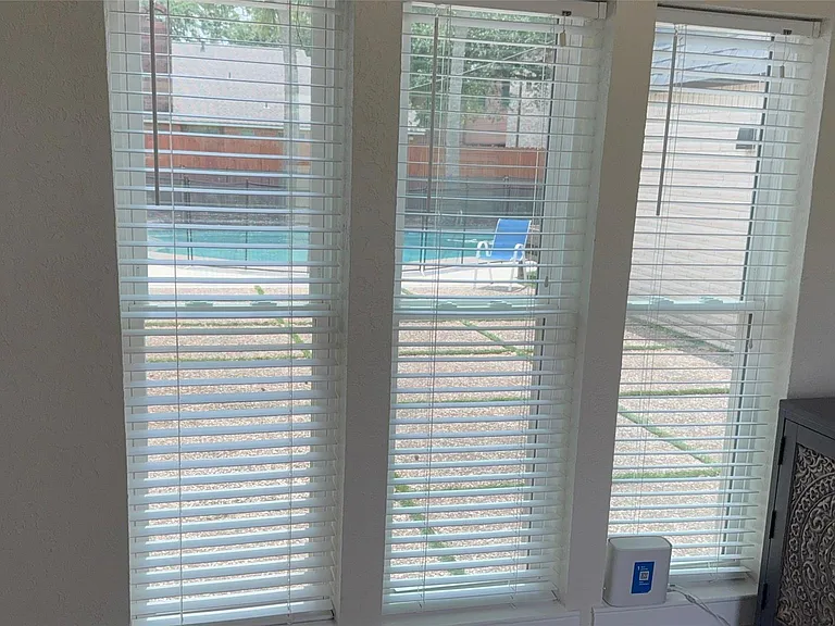 4012 Chile Dr — Photo 32