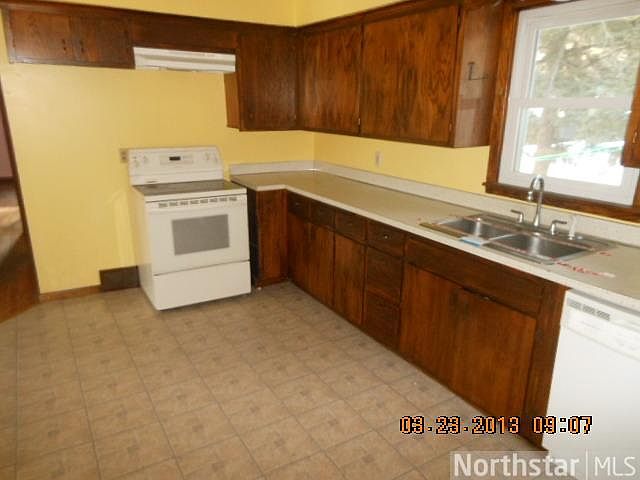 1st image of 201 Brookdale Dr N