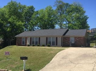 806 Shanna Ct, Phenix City, AL 36867