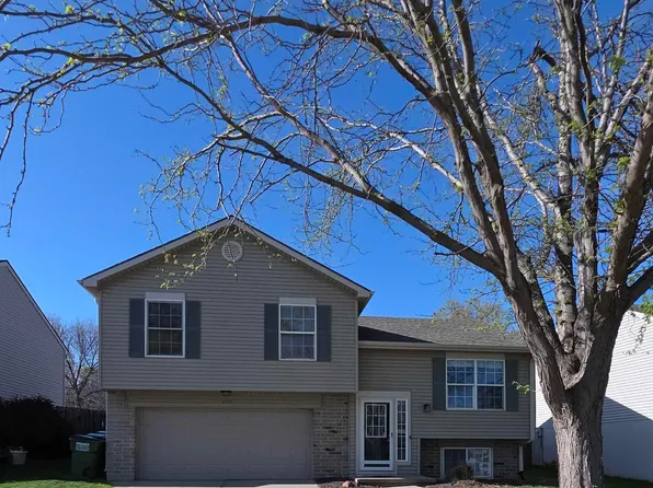 17718 Olive St, Omaha, NE 68136