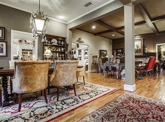4th image of 4104 Ambrosia Ln
