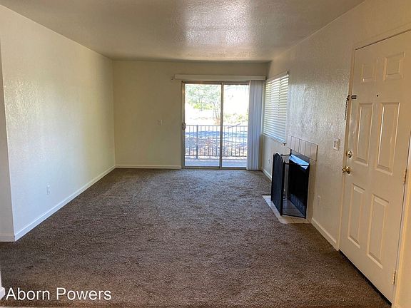 2nd image of 2537 Greenwood Ln #14