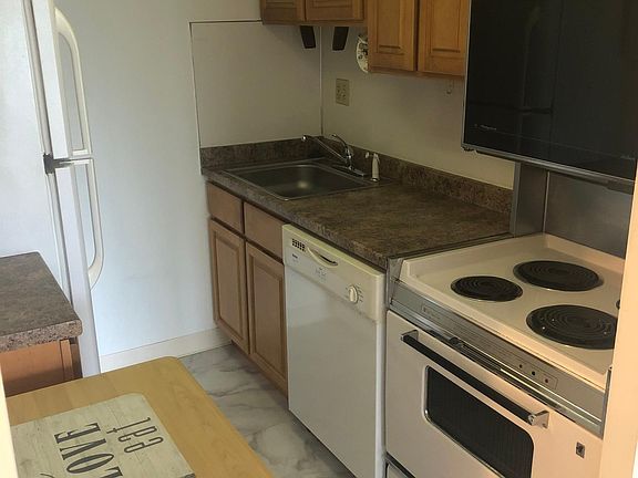 5th image of 7600 E Roosevelt Blvd #201