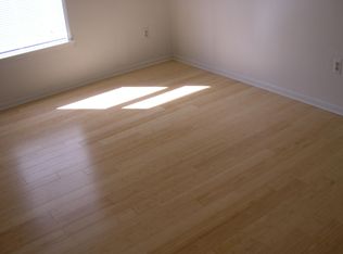 10 Commonwealth Dr #10, Basking Ridge, NJ 07920