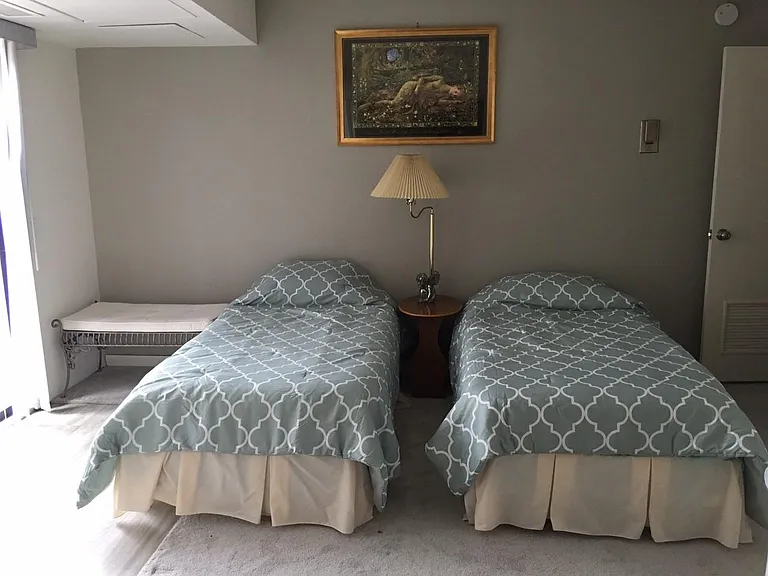 second bedroom