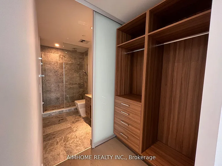 488 University Ave #5103 — Photo 20