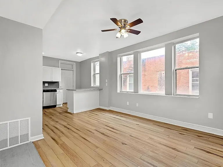 3805 California Ave — Photo 14