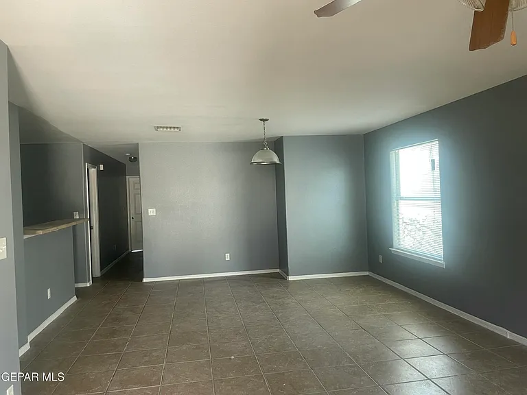 5724 Saluki Dr #A — Photo 2