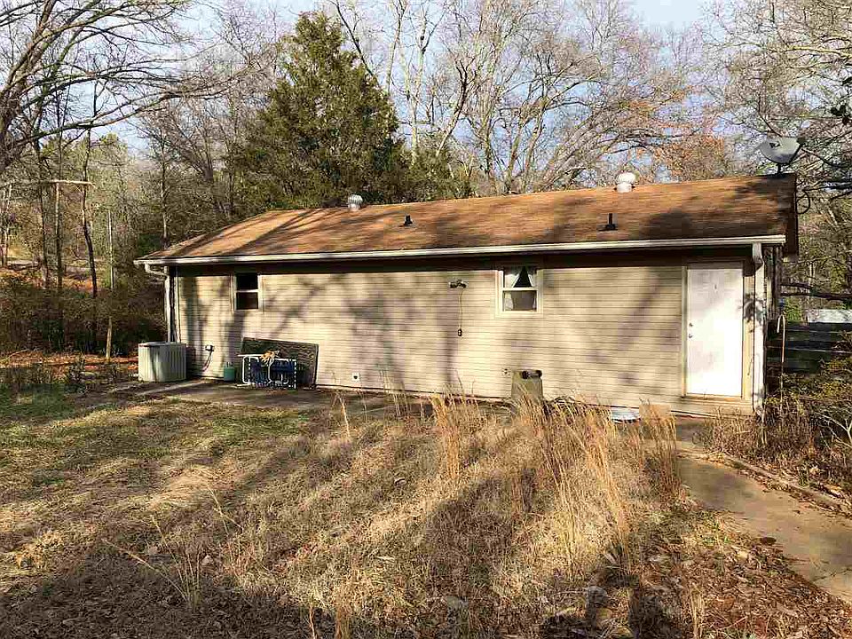 2nd image of 2030 Brown Rd