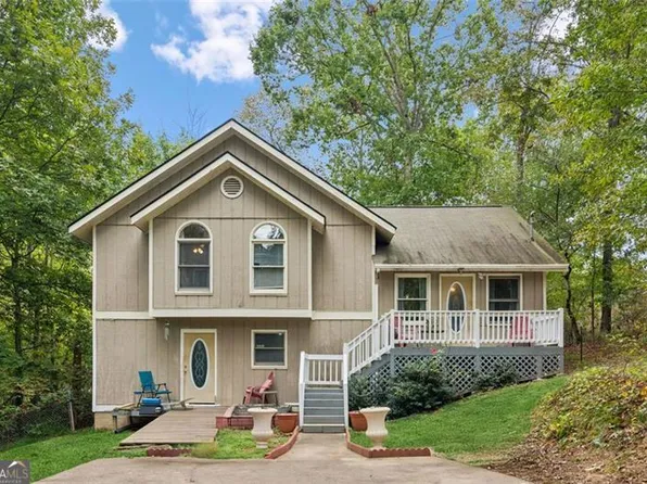 131 Plantation Dr, Dawsonville, GA 30534