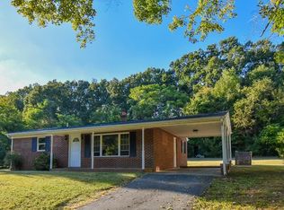 242 Watkins Dr, Charlotte Court House, VA 23923