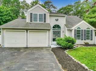 231 Oak Forest Dr, Brick, NJ 08724