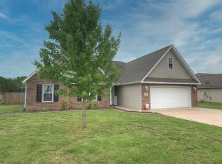 106 Jill Blvd, Webb City, MO 64870