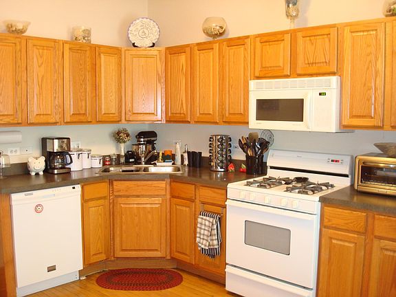 5th image of 3436 N Hoyne Ave APT 1