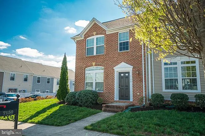 7150 Azalea Dr — Photo 2