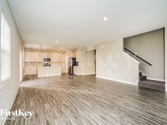 3rd image of 2332 S Carlota Dr
