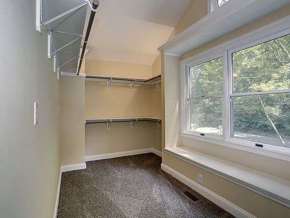 MBR Walk-In Closet