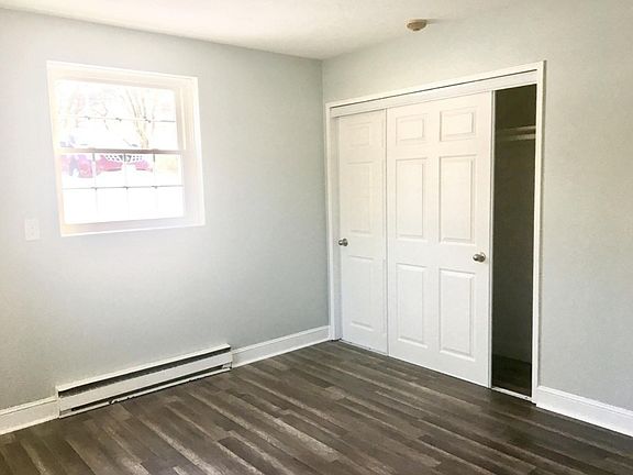 3rd image of 12 Walker Rd APT 1