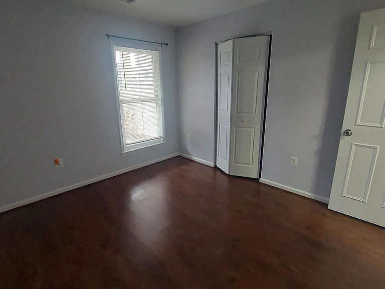 Shadyside Ln — Photo 23