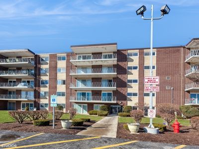 2900 Maple Ave APT 17A, Downers Grove, IL, 60515