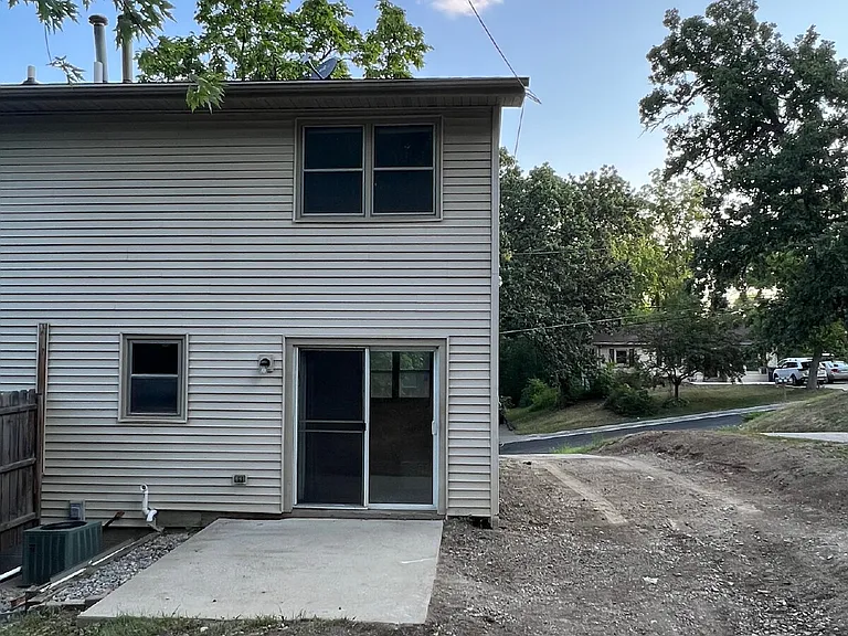 35 E Pleasant View Dr — Photo 22