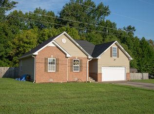 156 Filly Ln, Springfield, TN 37172