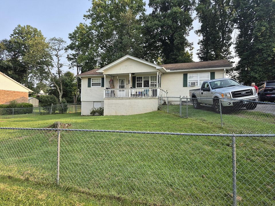 1st image of 210 Dickenson St