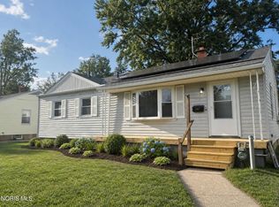 2902 Claredale Rd, Toledo, OH 43613