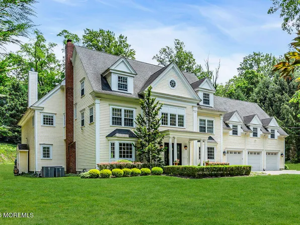 41 Marlpit Place, Middletown, NJ 07748