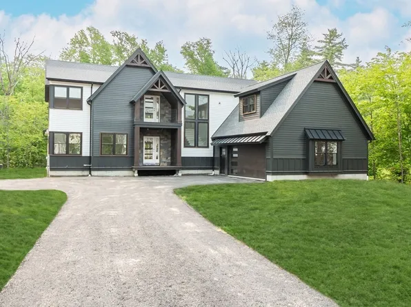 39 Taylor Ln, Rowley, MA 01969