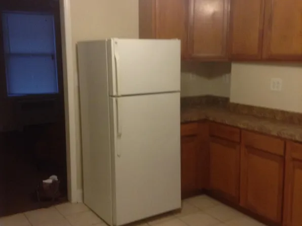 1515 Popland St, Baltimore, MD 21226