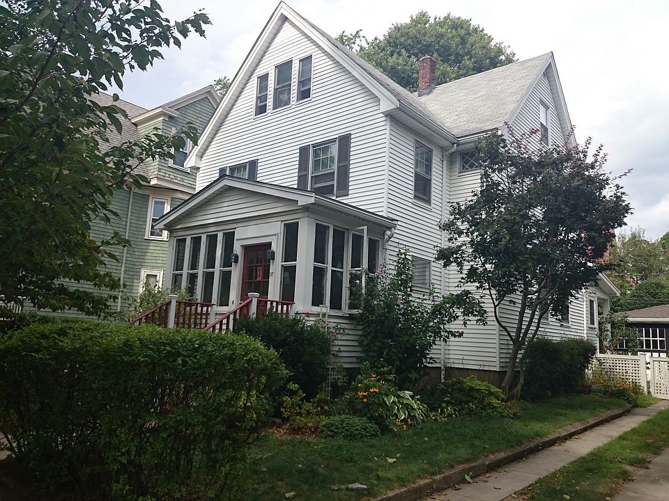 2nd image of 37 Dunster Rd