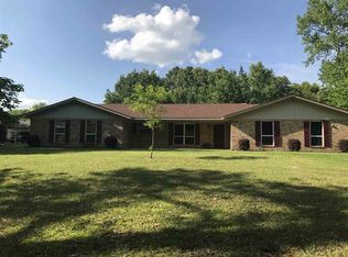 10683 Reddick Rd, Ore City, TX 75683