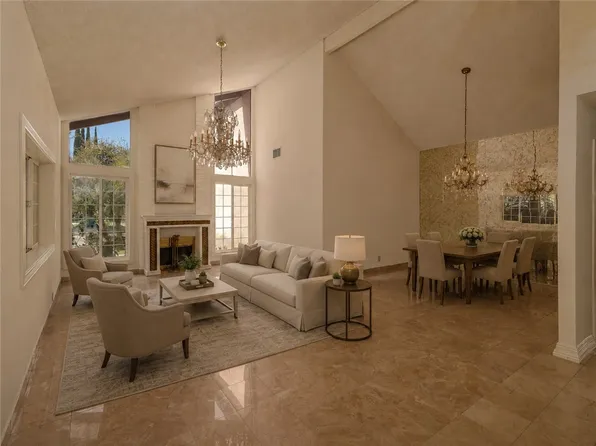 18129 Delano St, Reseda, CA 91335
