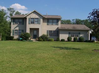 266 Schell Rd, Wilmington, OH 45177