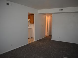 8452 S Westbridge Rd, Midvale, UT 84047