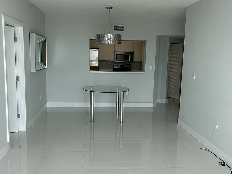3020 NE 32nd Ave #620 — Photo 13