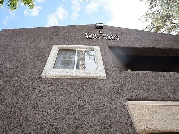 2nd image of 5250 S Rainbow Blvd Building 1004-1