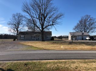 301 Flint Rd, Murray, KY 42071