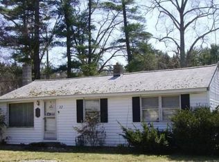 12 Carol Ave, Pembroke, MA 02359