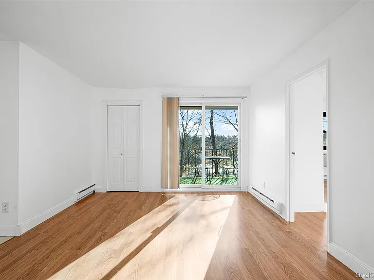 55 Fieldstone Dr #69 — Photo 6