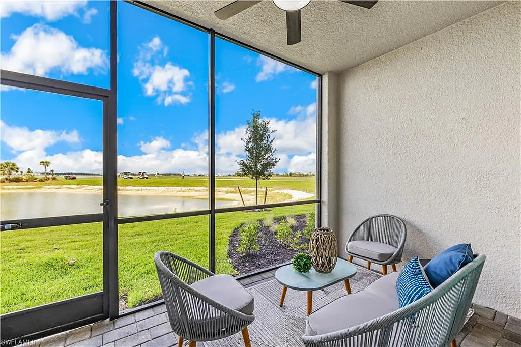 2 bed, 2.0 bath, 1120 sqft, $6,000 — Photo 1
