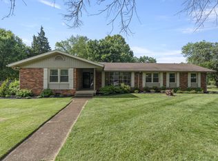 911 Whitehall Rd, Murfreesboro, TN 37130