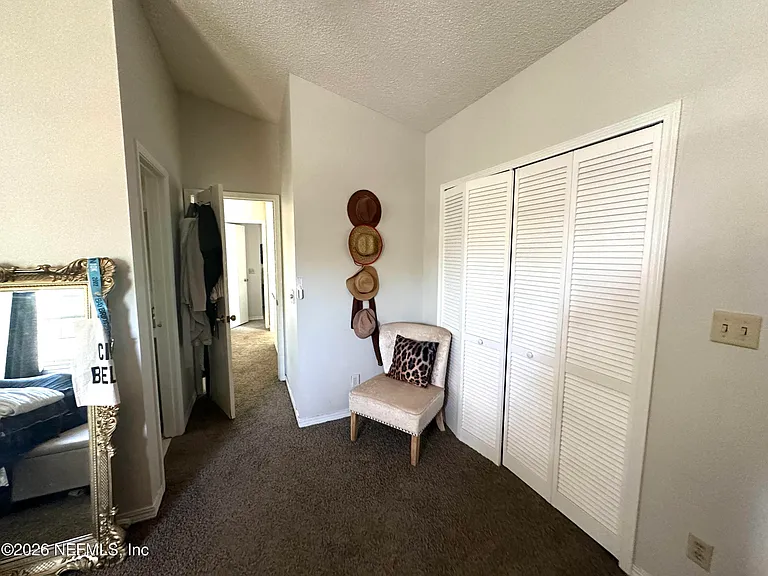 483 11th Ave S — Photo 4