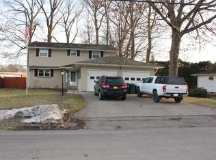 115 Ruth Rd, Syracuse, NY 13212